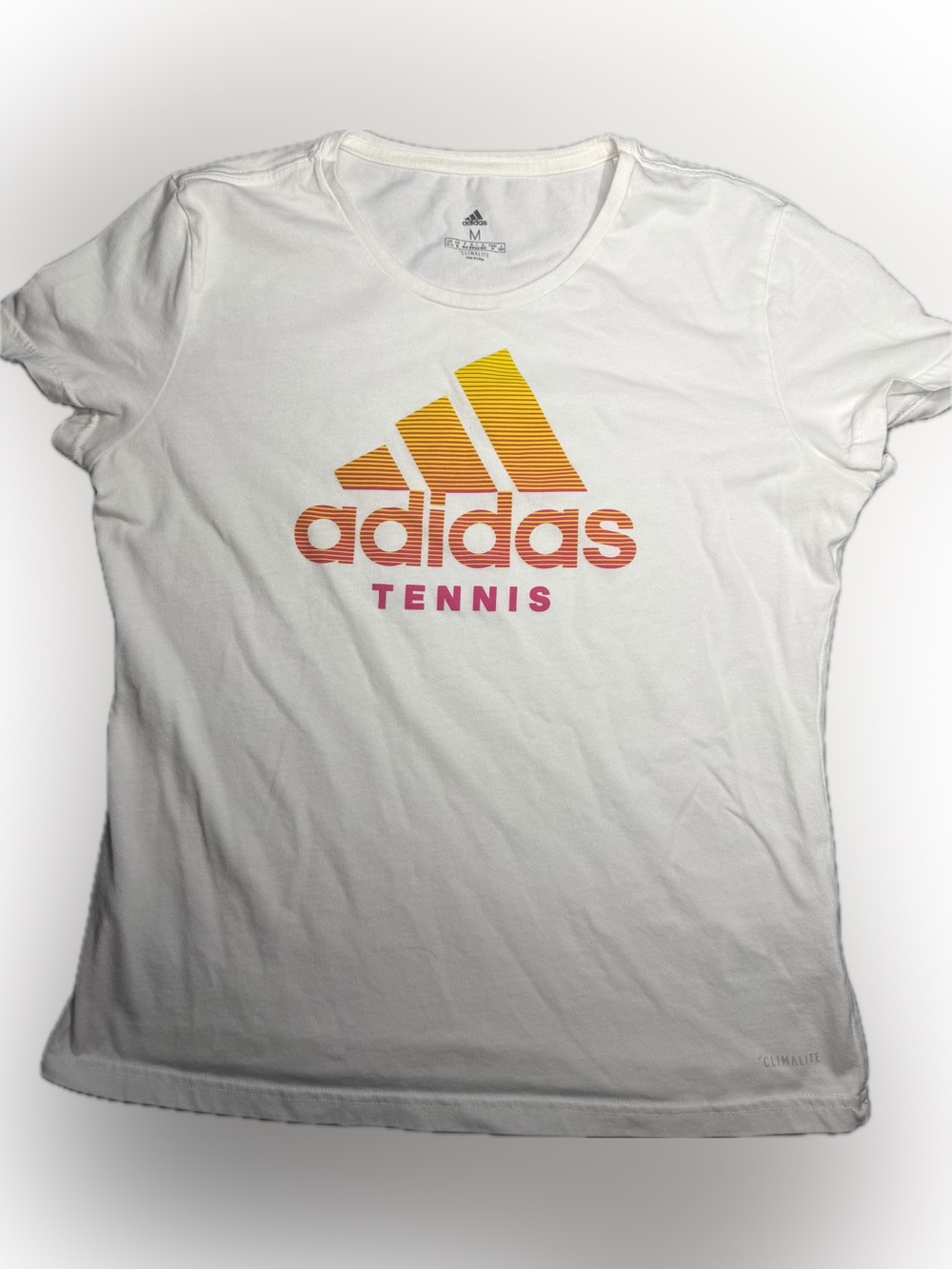 adidas women’s White Tennis Graphic Tee, Med